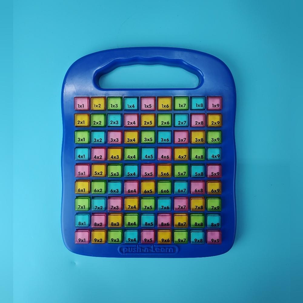 Push & Learn Colorful Multiplication Educational Learning Toy Blue VG